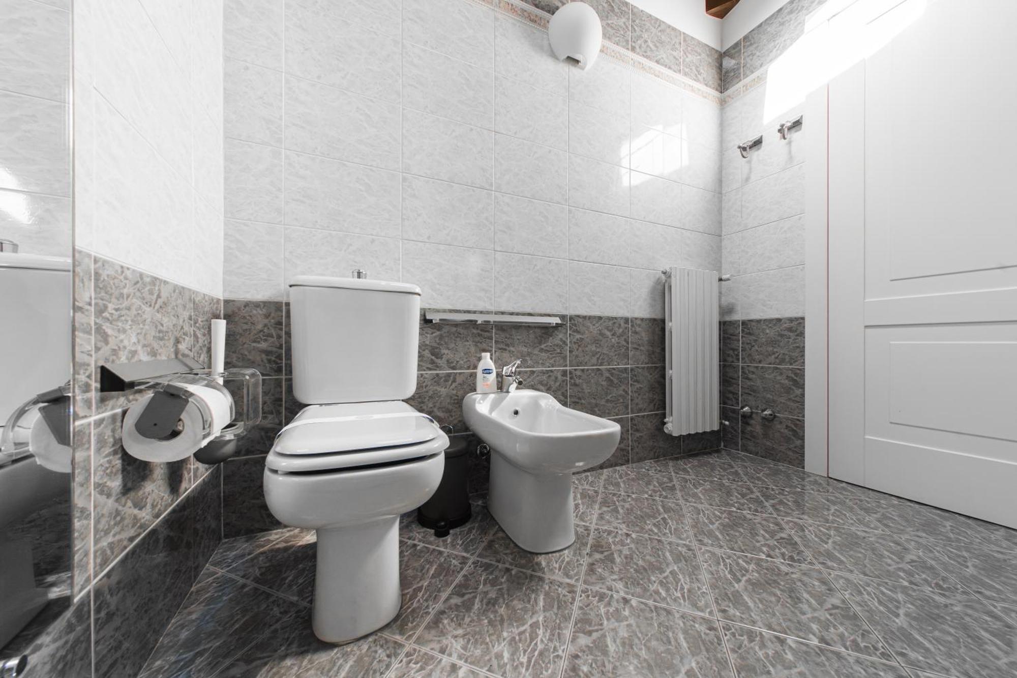 The Gallery Apartment Center بولونيا المظهر الخارجي الصورة